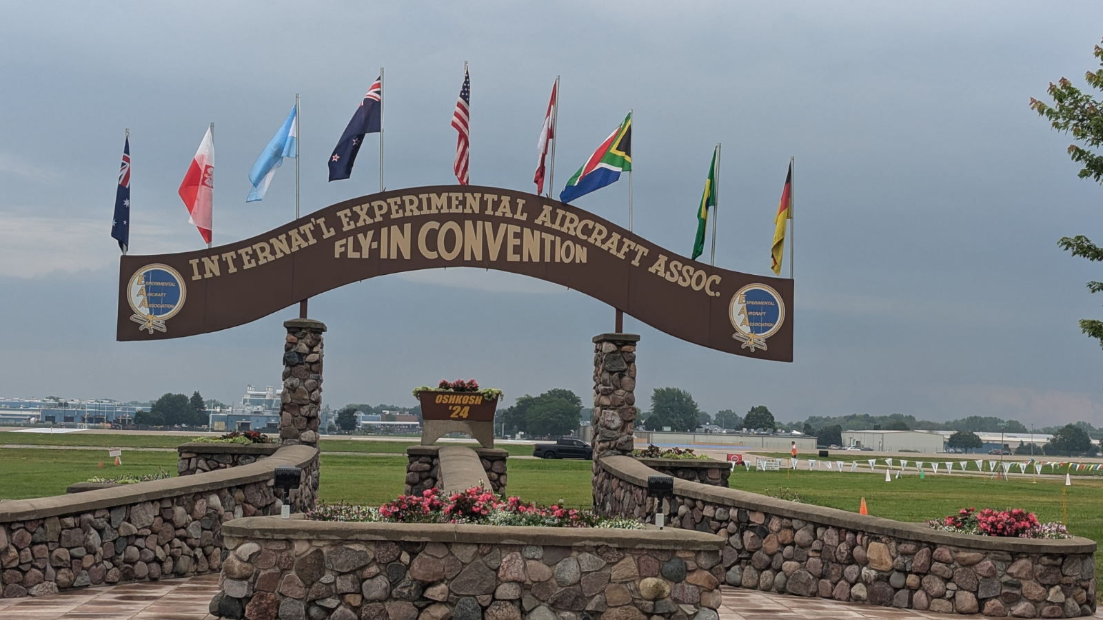 EAA AirVenture 2024 Tuesday a rainy start to the day