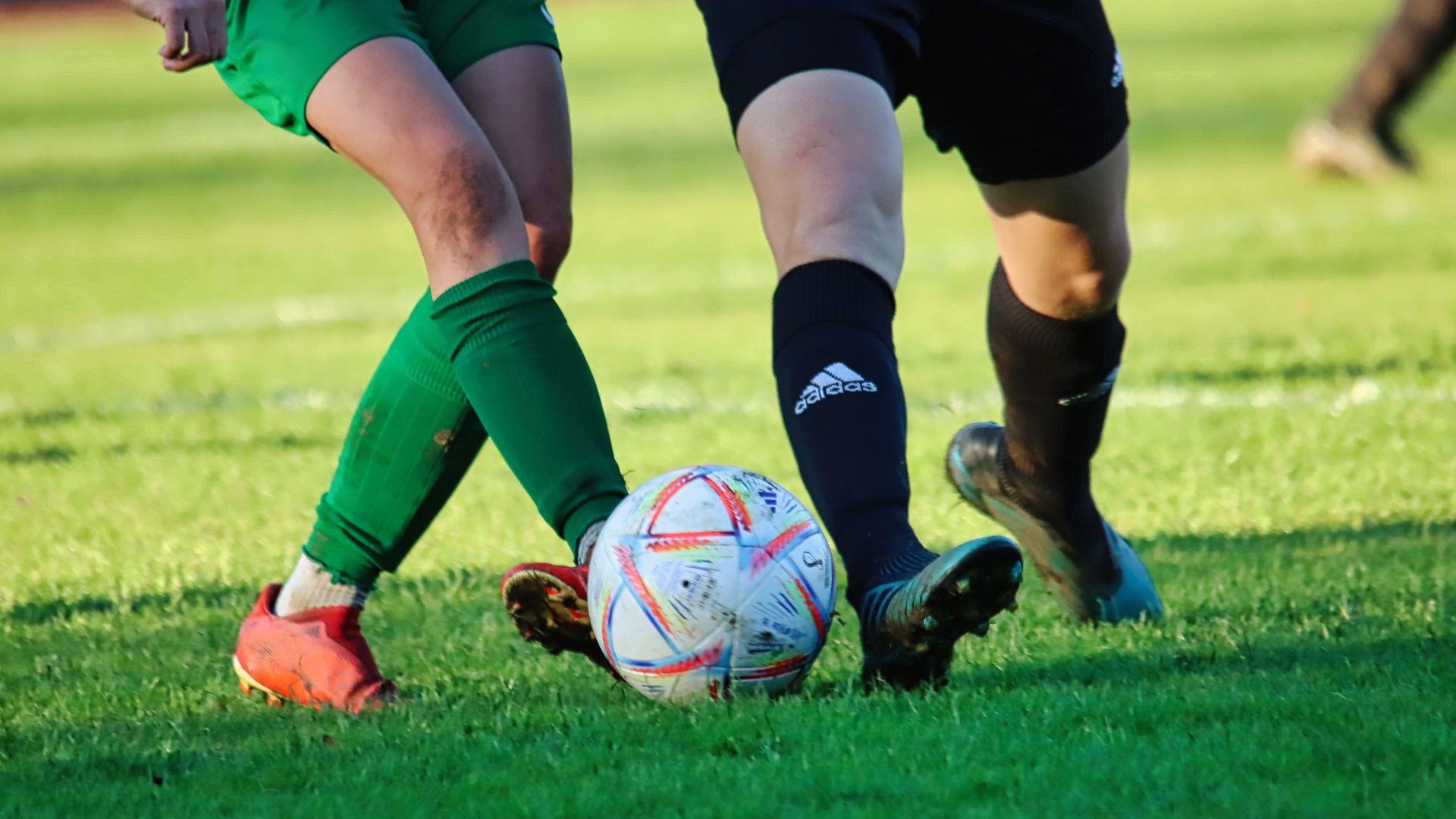 Women’s soccer team coming to Breese Stevens Field
